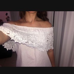 Traditional Mexican Embroidered blouse/ Blusa tradicional Mexicana bordada